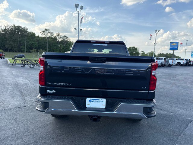 Used 2023 Chevrolet Silverado 1500 LT image 4