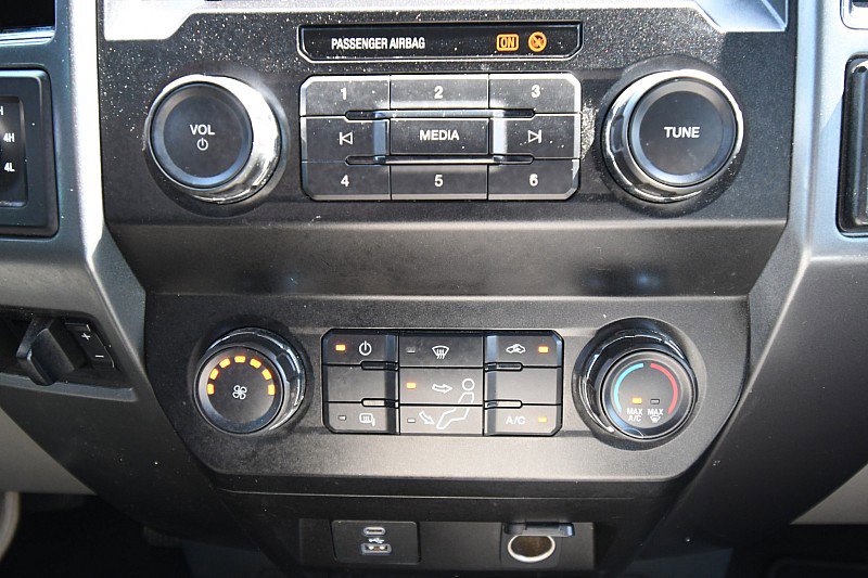 Used 2022 Ford F350 XLT w/ FX4 Off-Road Package AWD/4WD image 20