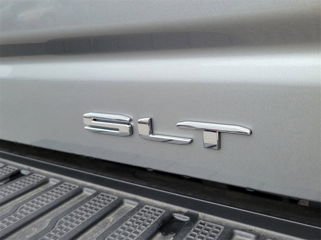 New 2025 GMC Sierra 3500 SLT w/ SLT Premium Package image 13