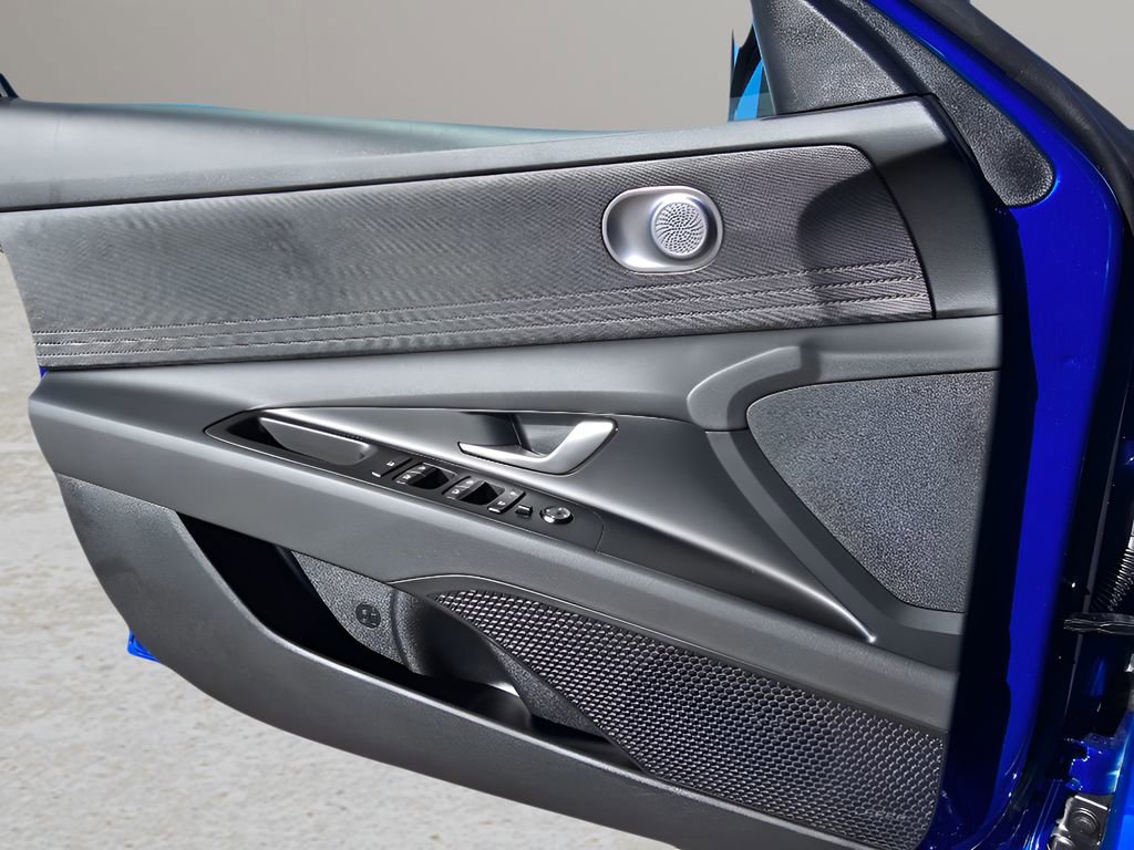 New 2026 Hyundai Elantra Blue image 17