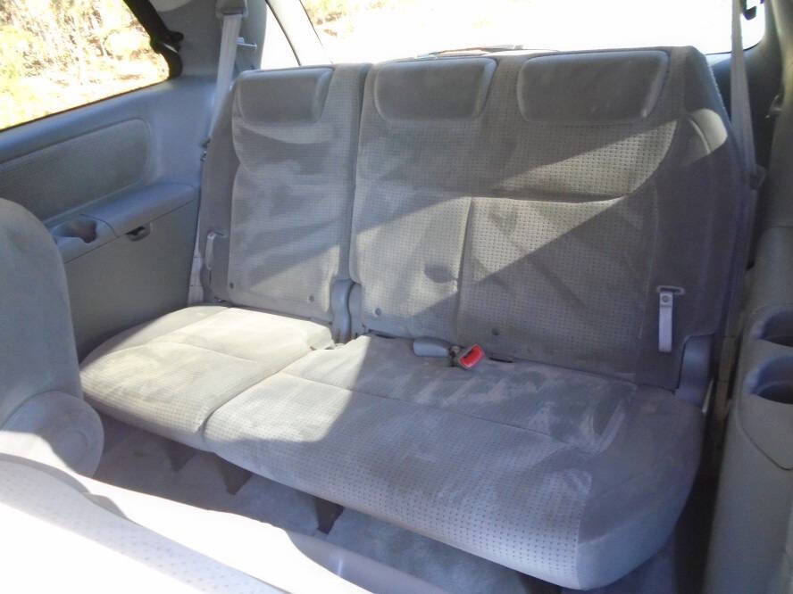 Used 2008 Toyota Sienna LE image 18