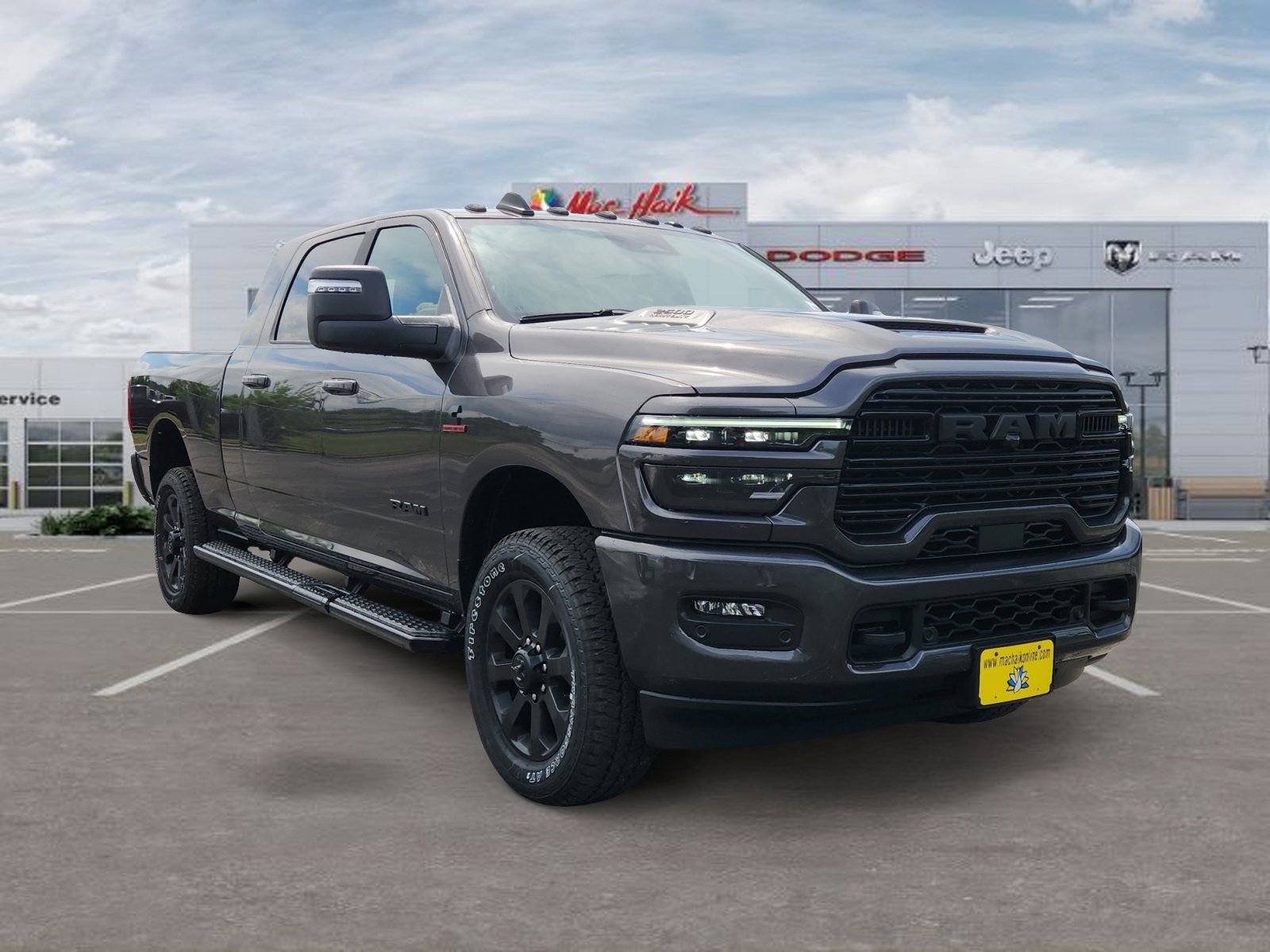 New 2026 RAM 2500 Laramie AWD/4WD image 7
