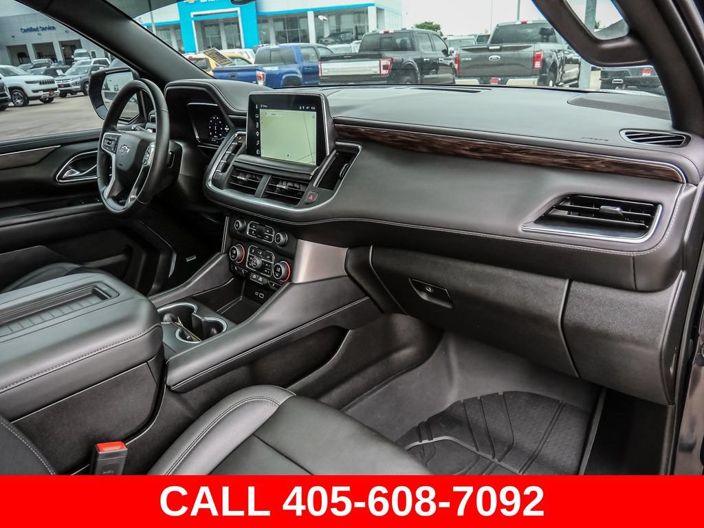Used 2023 Chevrolet Suburban Z71 w/ Off-Road Capability Package AWD/4WD image 18