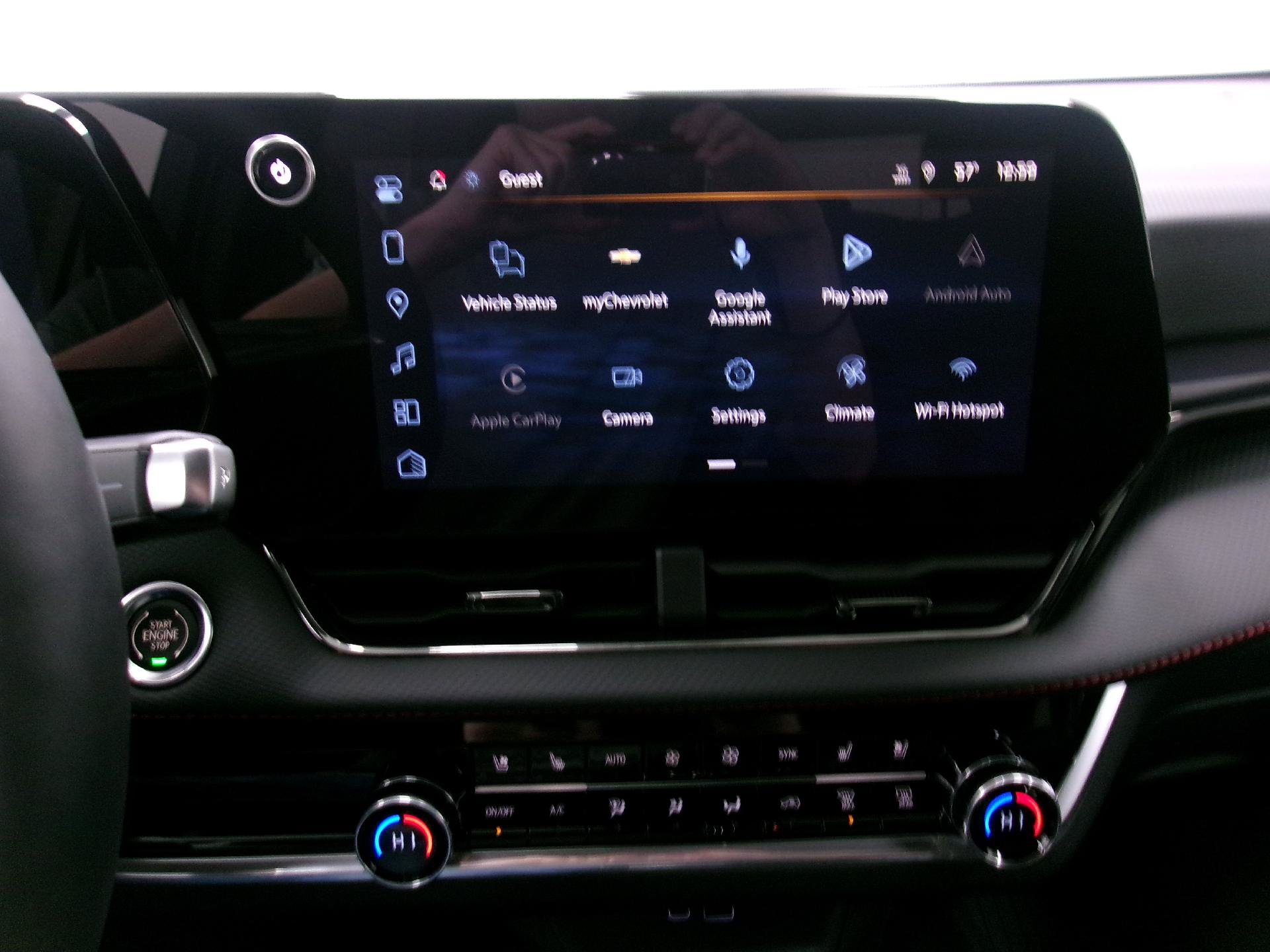 New 2027 Chevrolet Equinox RS w/ Safety and Technology Package AWD/4WD image 13