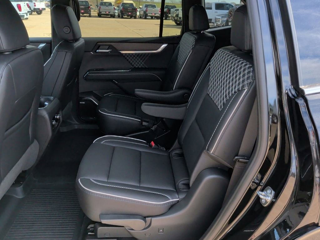 New 2026 GMC Acadia Denali w/ Super Cruise Package image 35