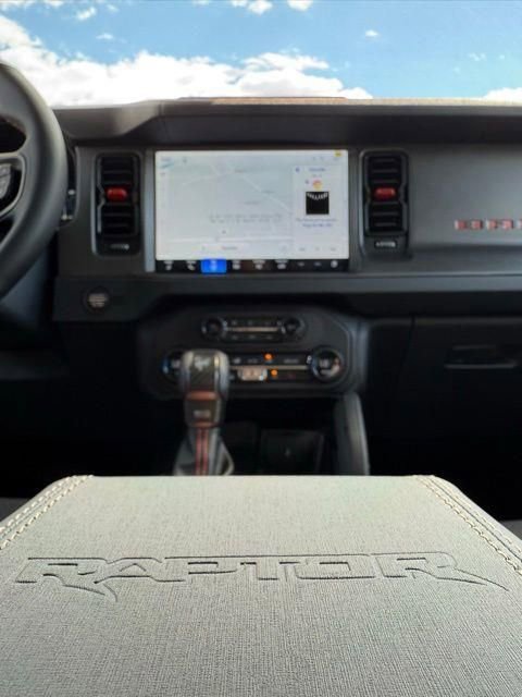 New 2026 Ford Bronco Raptor AWD/4WD image 30