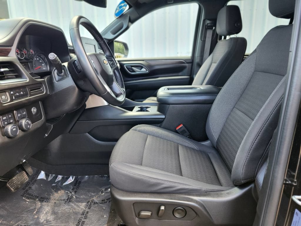 Used 2023 Chevrolet Tahoe LS AWD/4WD image 17