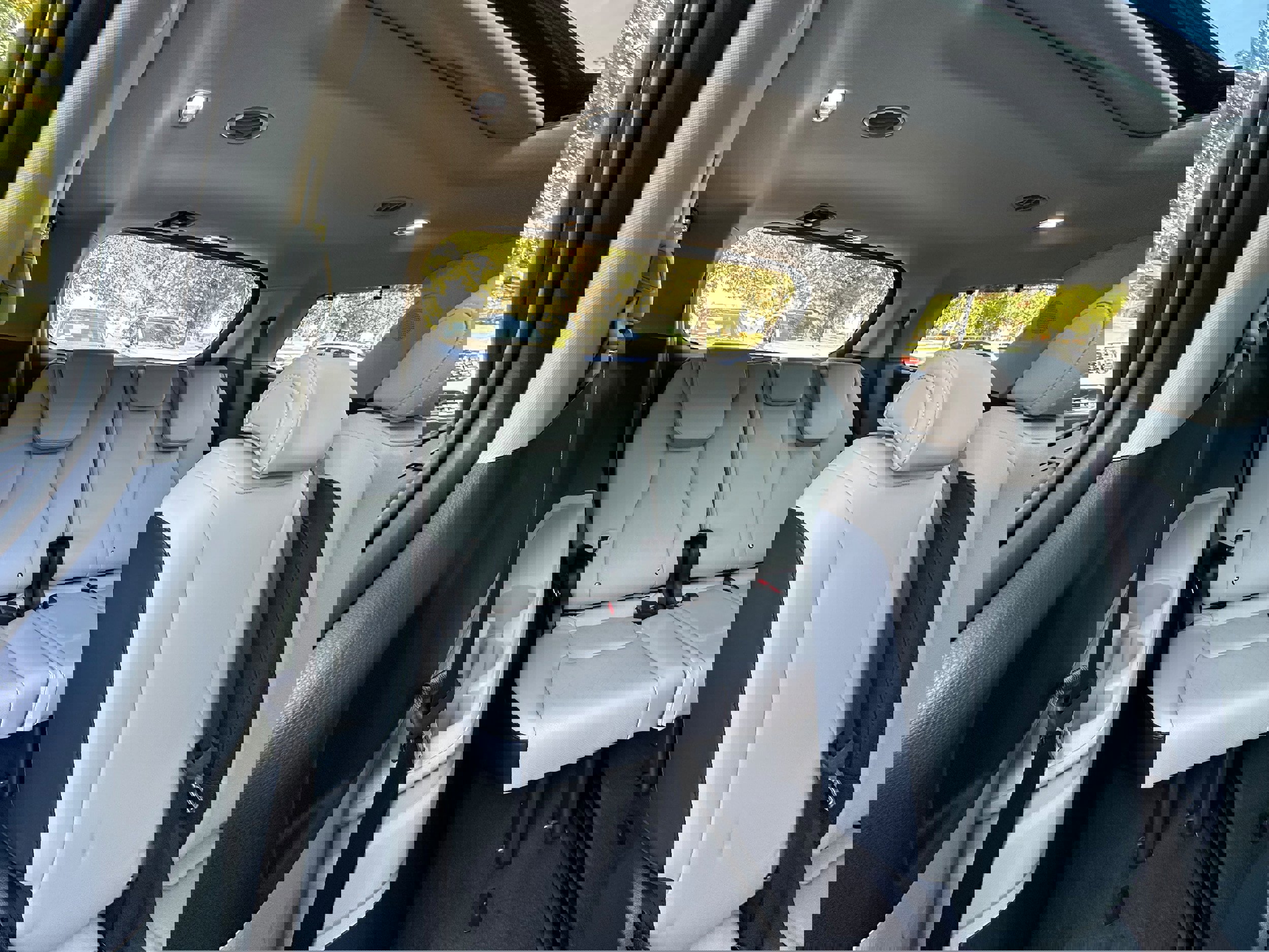 New 2026 Kia Carnival SX image 27