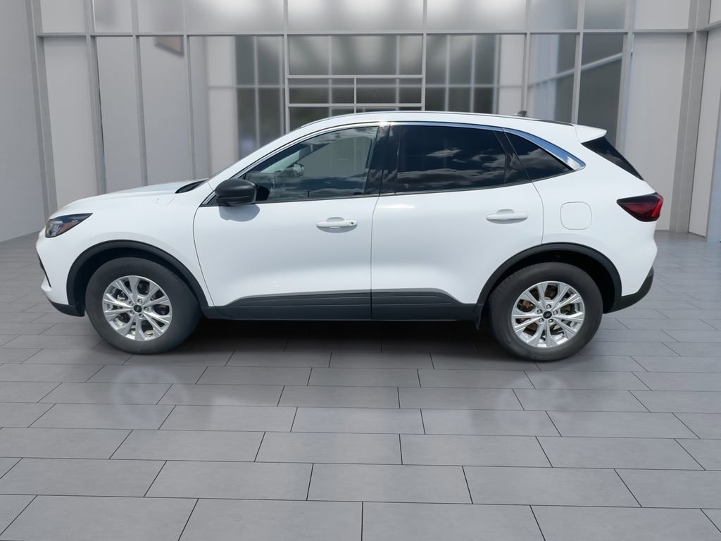 Used 2023 Ford Escape Active image 5