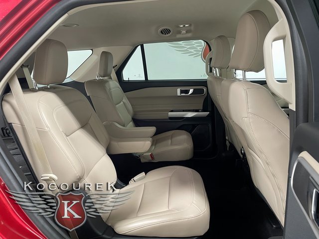 Used 2021 Ford Explorer XLT w/ Equipment Group 202A image 21