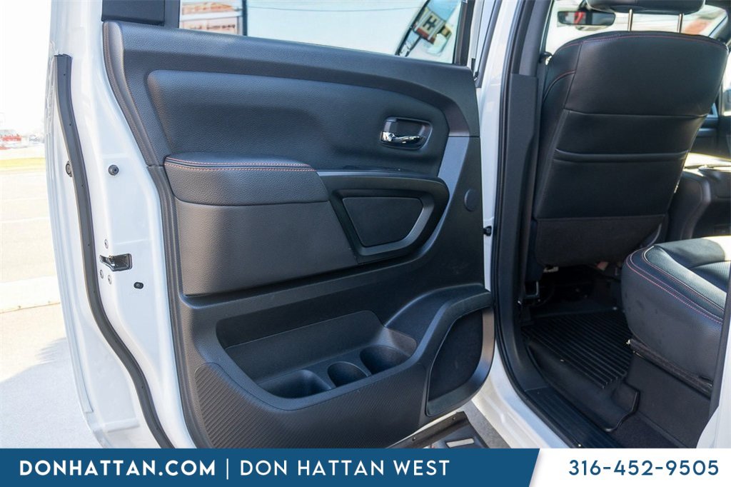 Used 2023 Nissan Titan PRO-4X w/ Pro-4x Convenience Package image 17