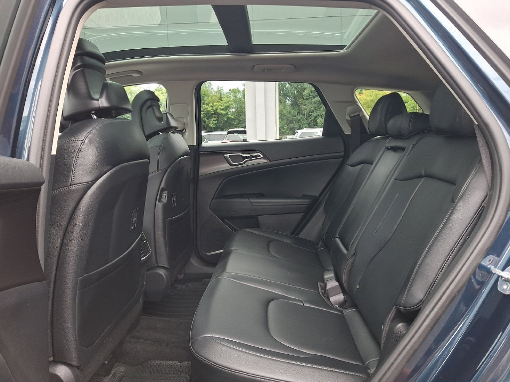 Used 2024 Kia Sportage EX w/ EX Premium Package AWD/4WD image 15