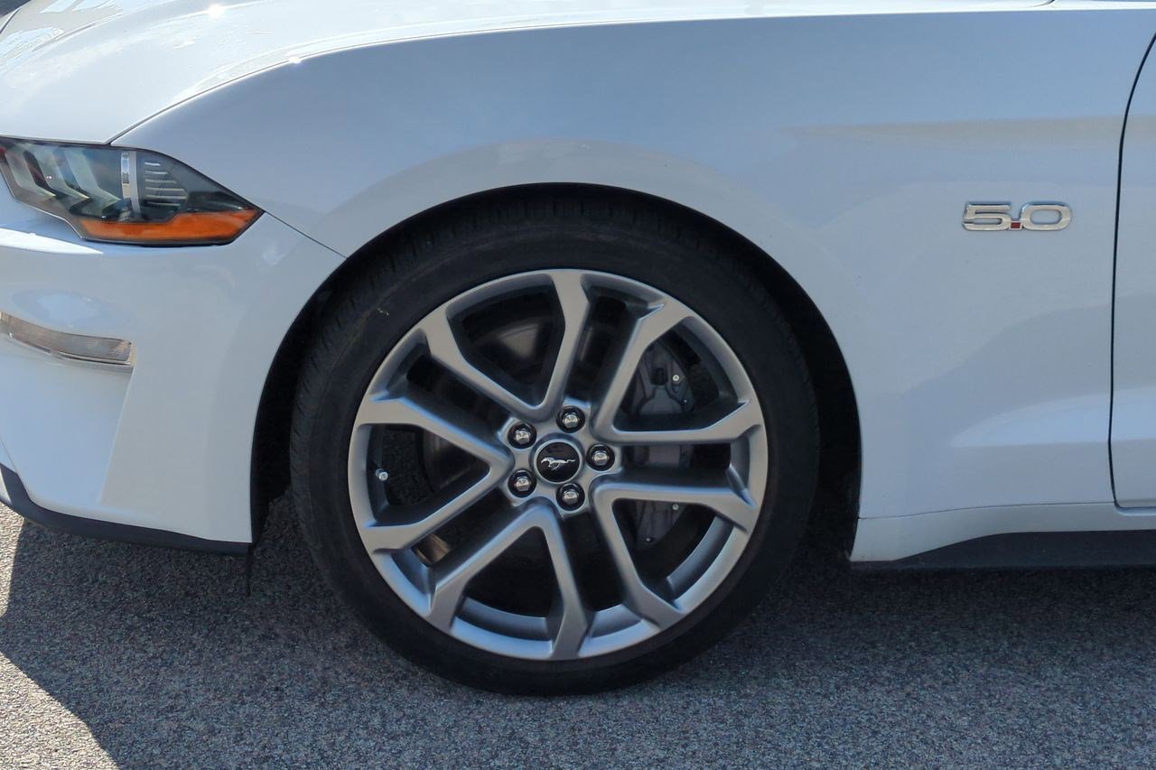 Used 2022 Ford Mustang GT Premium w/ Equipment Group 401A RWD image 11