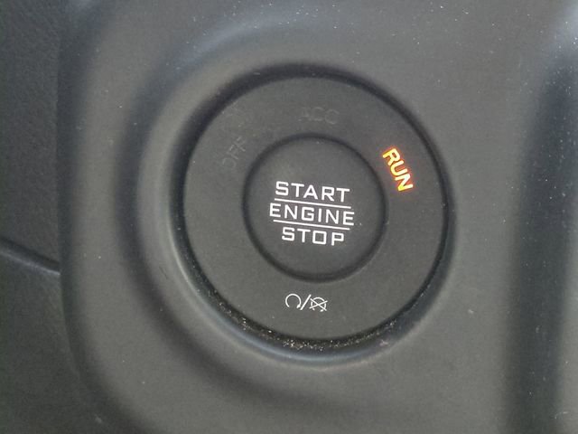 Used 2023 Jeep Wrangler Unlimited Rubicon w/ Steel Bumper Group image 33