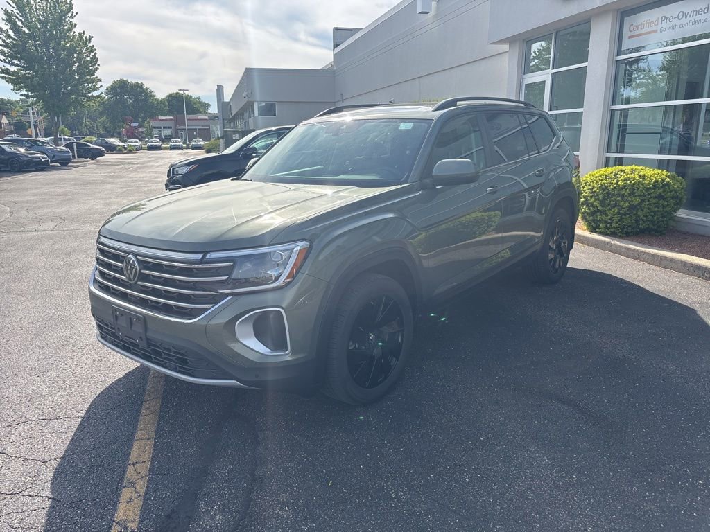 Certified 2026 Volkswagen Atlas SE AWD/4WD image 4