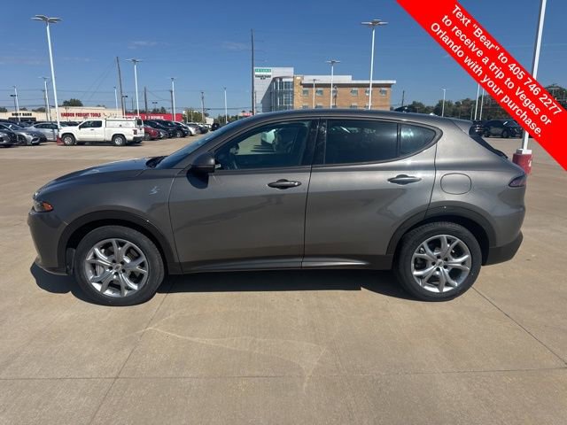 Used 2024 Dodge Hornet R/T image 2