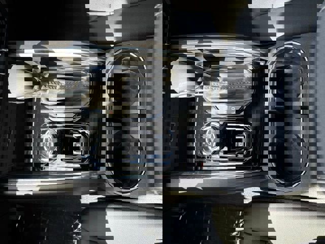 New 2026 GMC Canyon Elevation w/ Convenience Package image 22