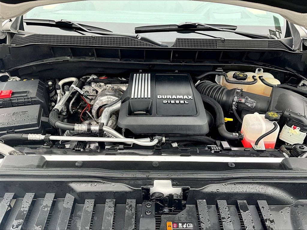 Used 2024 Chevrolet Silverado 1500 High Country w/ High Country Premium Package AWD/4WD image 33