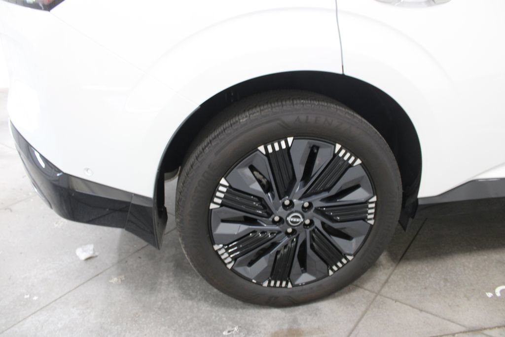 Used 2025 Nissan Murano Platinum w/ Cargo Package AWD/4WD image 14