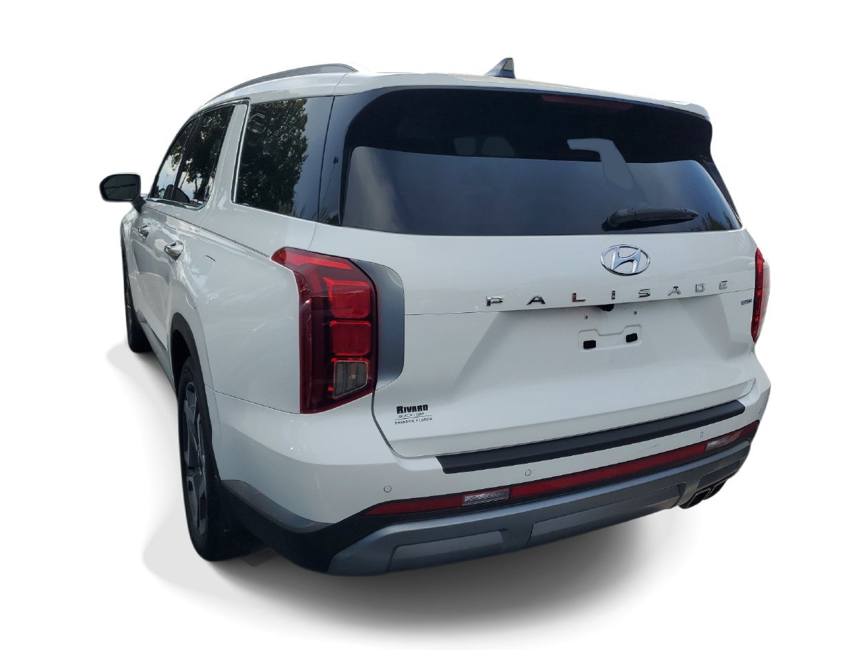 Used 2024 Hyundai Palisade SEL w/ Premium Package AWD/4WD image 3