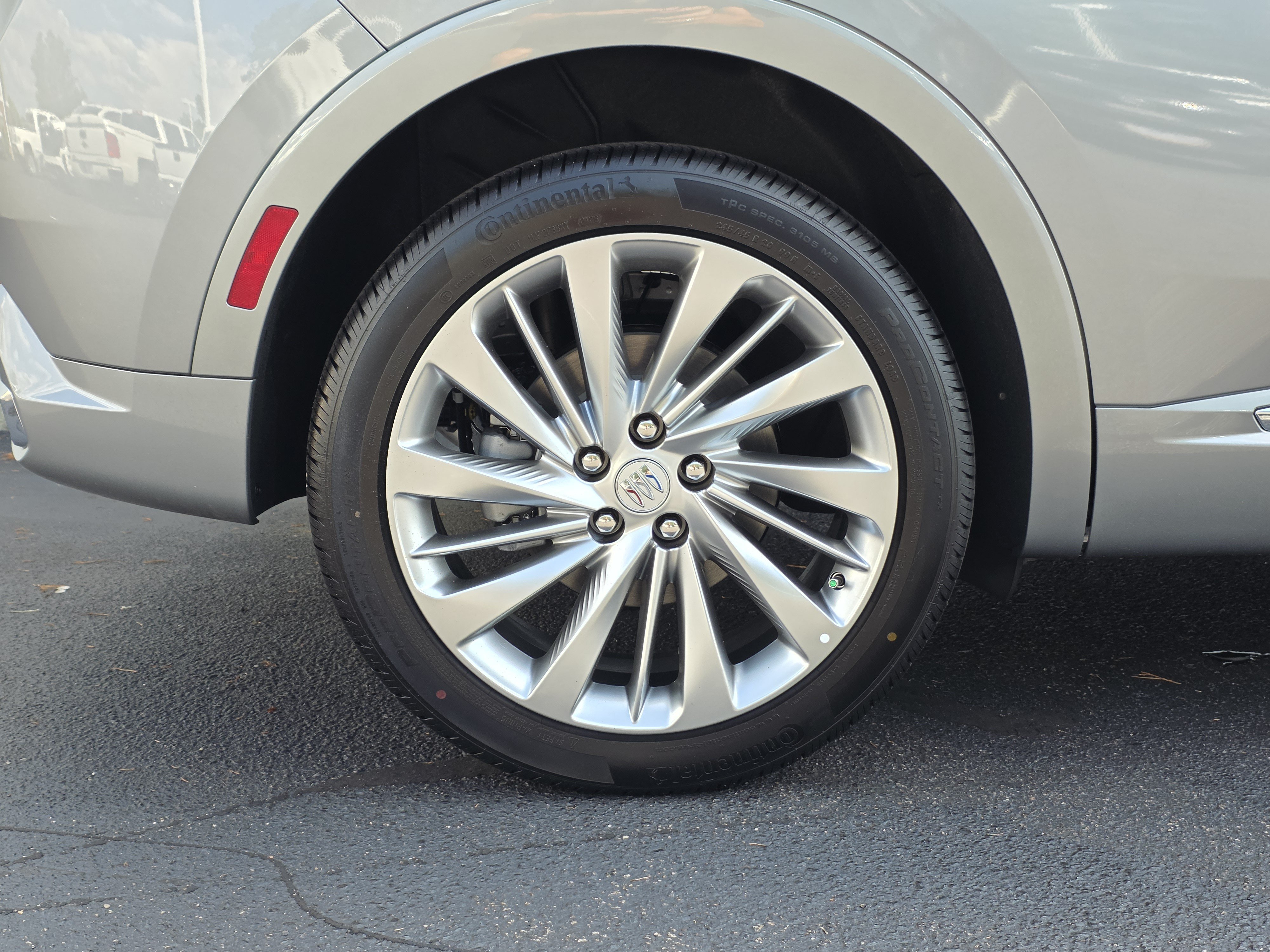 New 2026 Buick Envision Avenir AWD/4WD image 43