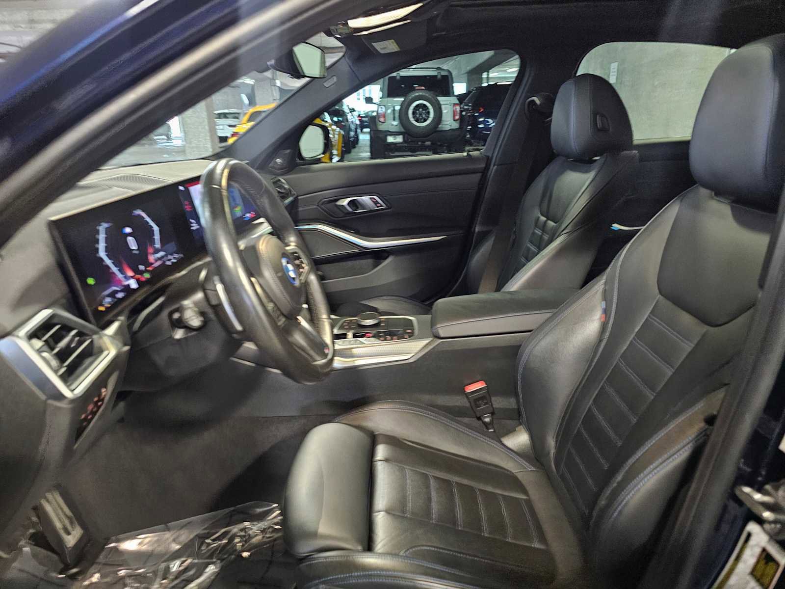 Used 2023 BMW 330e xDrive w/ M Sport Package image 35