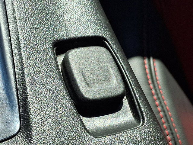 Used 2024 Chevrolet Camaro SS RWD image 16