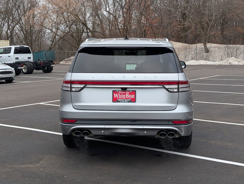 Used 2021 Lincoln Aviator Grand Touring w/ Equipment Group 302A image 6