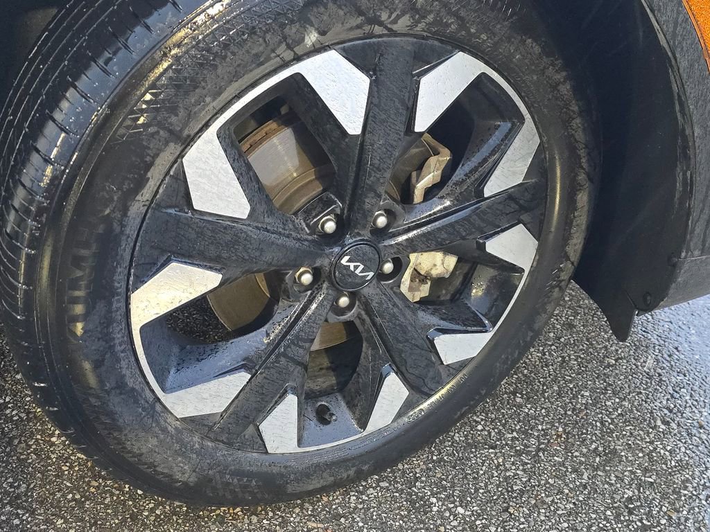 Used 2023 Kia Sportage X-Line w/ X-Line Premium Package image 6