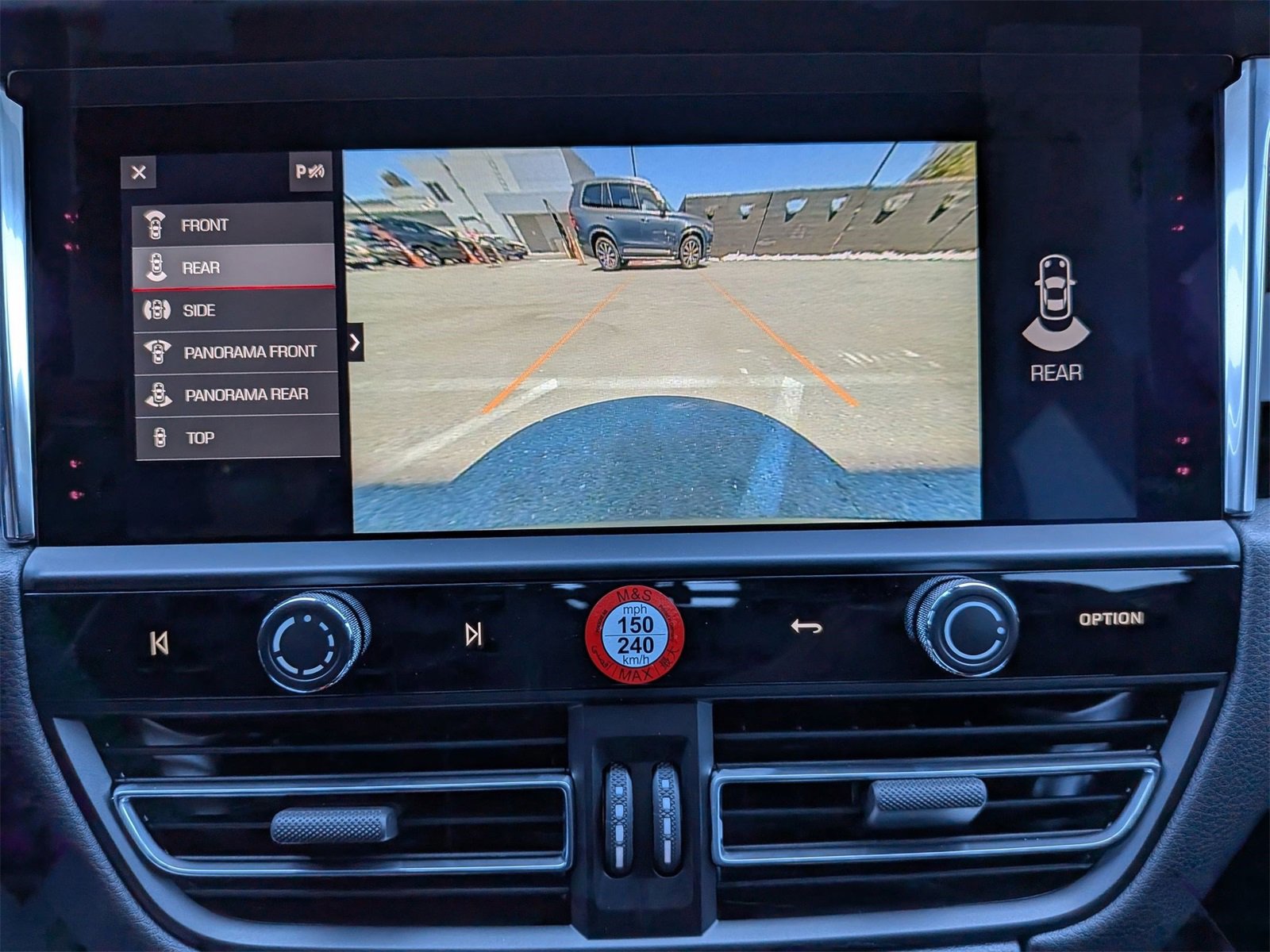 New 2025 Porsche Macan image 19