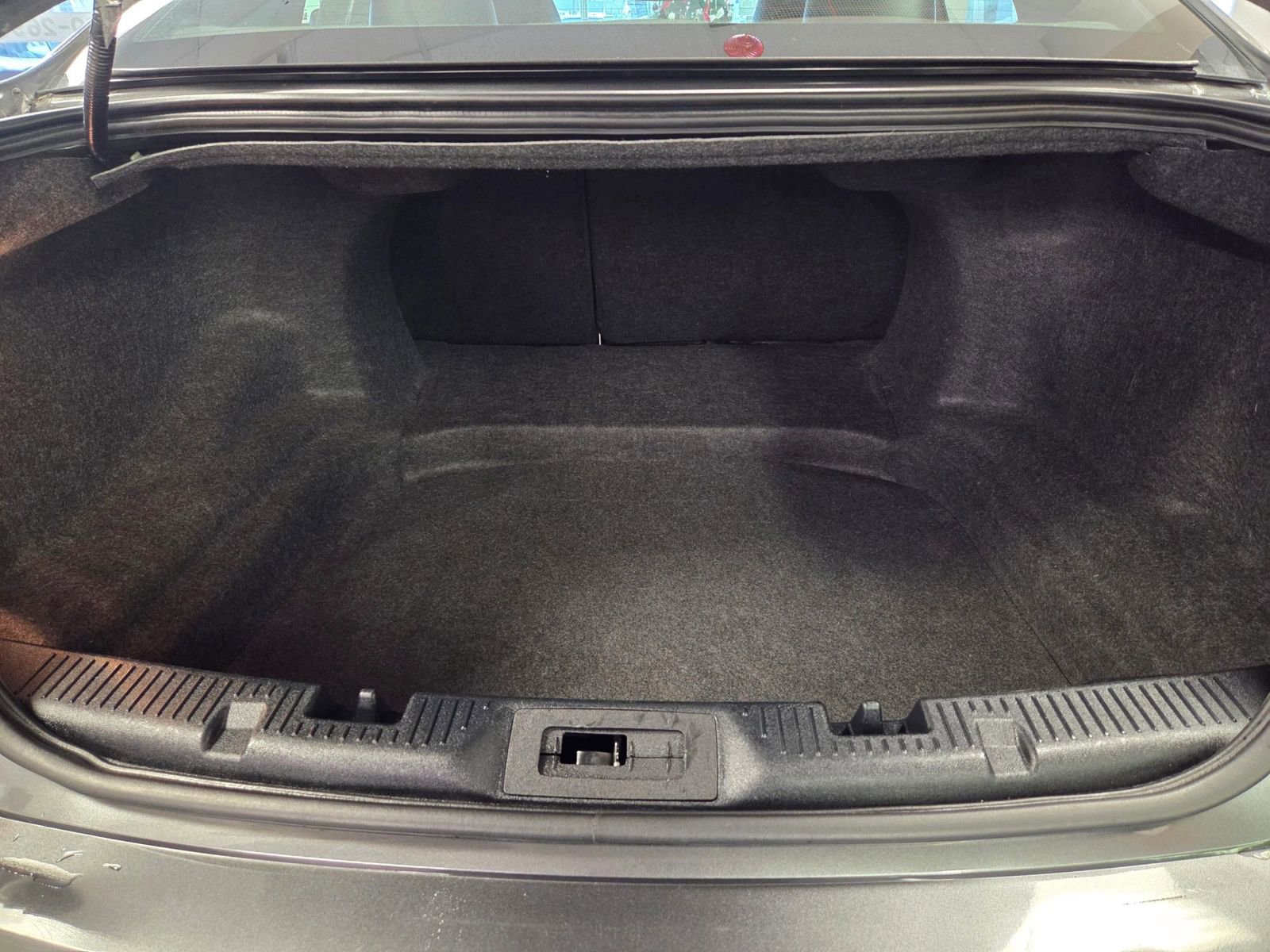 Used 2016 Ford Taurus Limited w/ Equipment Group 301A image 66