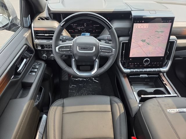 New 2026 GMC Yukon Denali w/ Denali Reserve Package AWD/4WD image 3