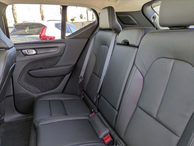 New 2026 Volvo XC40 B5 Ultra w/ Climate Package image 12