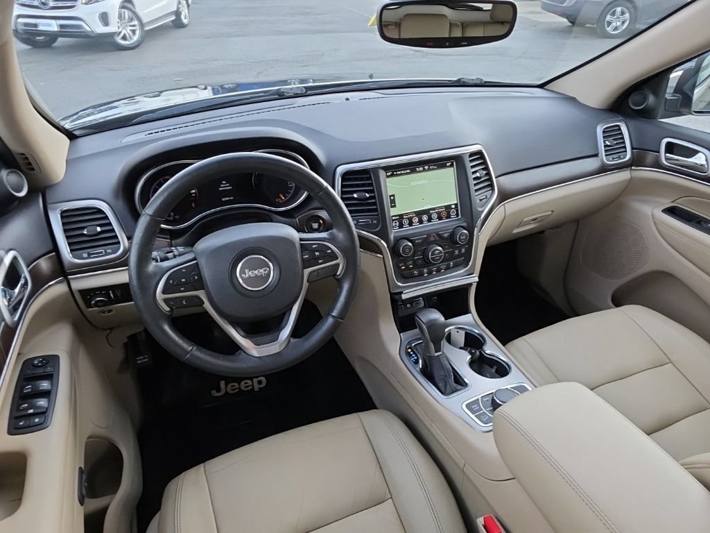 Used 2018 Jeep Grand Cherokee Limited AWD/4WD image 25