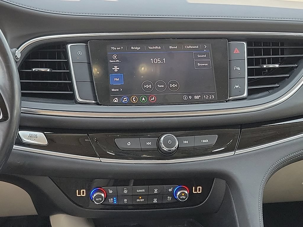 Used 2022 Buick Enclave Avenir FWD image 10