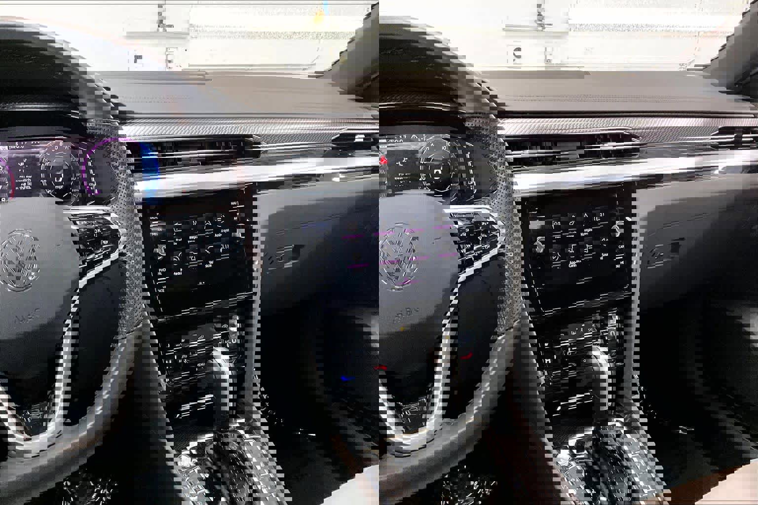 Used 2023 Volkswagen Arteon SEL Premium image 9