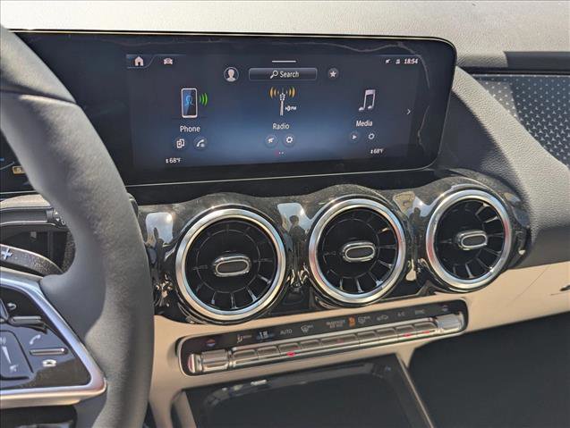 New 2026 Mercedes-Benz GLA 250 4MATIC image 11