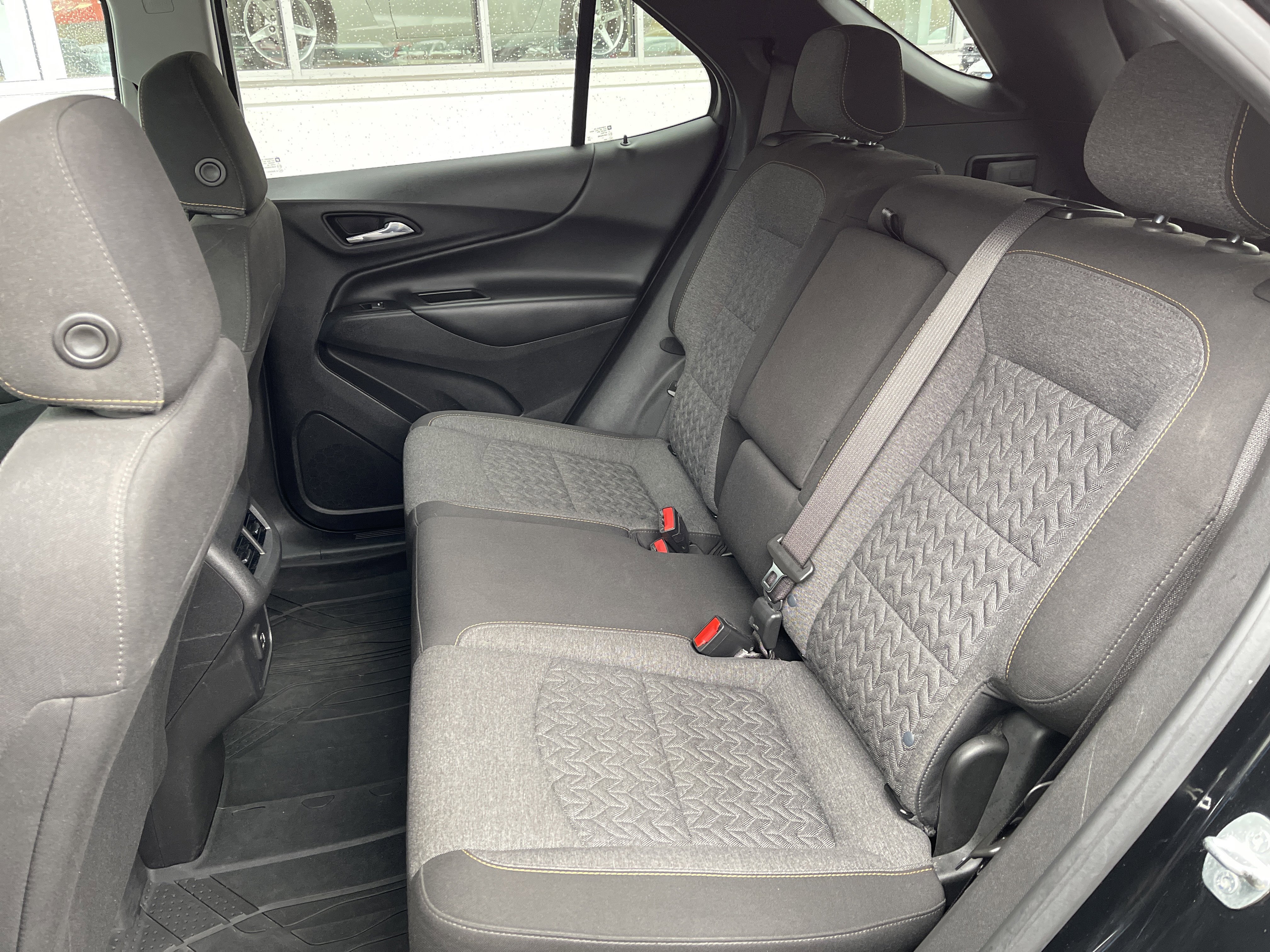 Used 2022 Chevrolet Equinox LT image 37