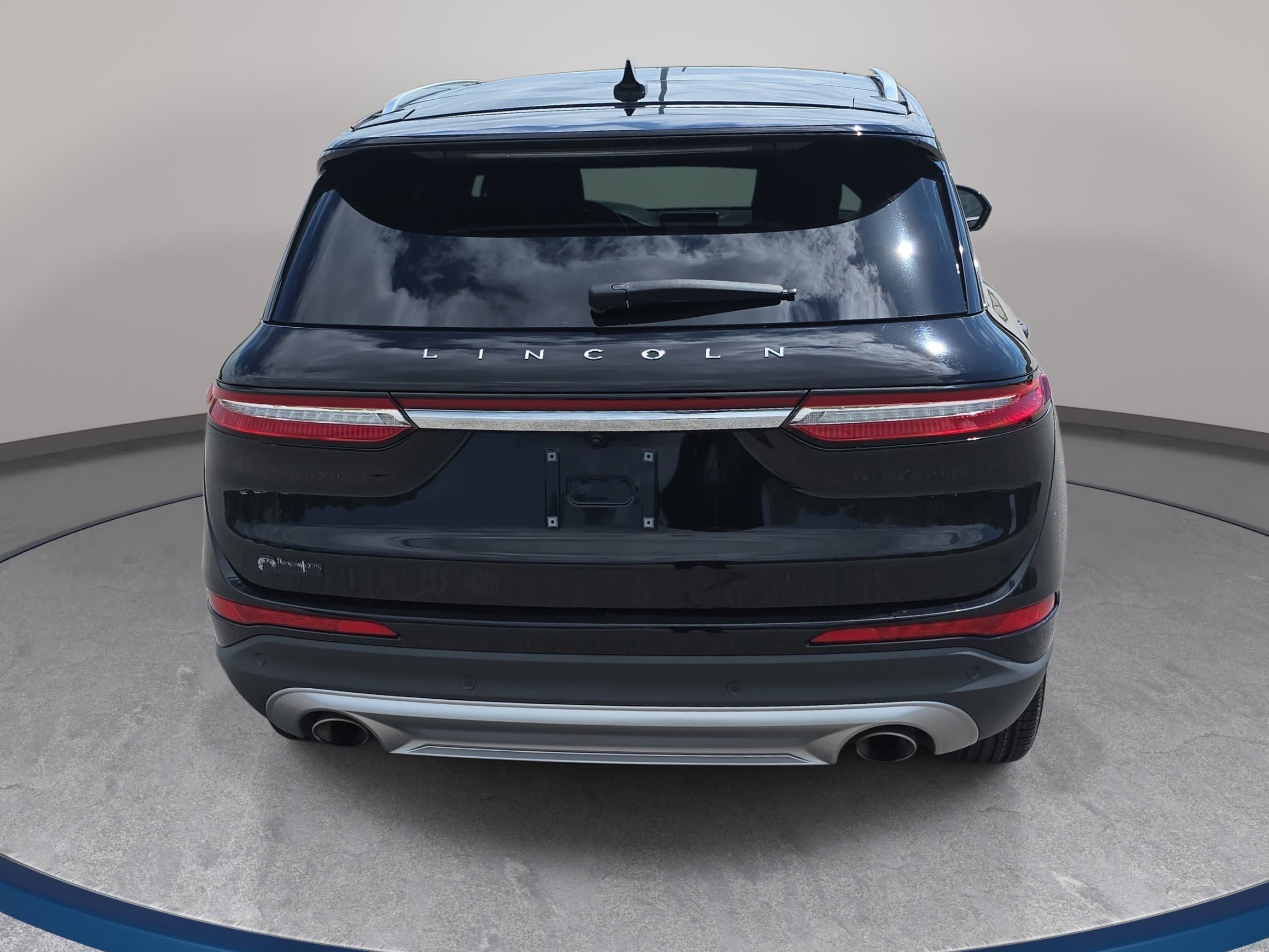 Used 2022 Lincoln Corsair Reserve w/ Equipment Group 201A image 6