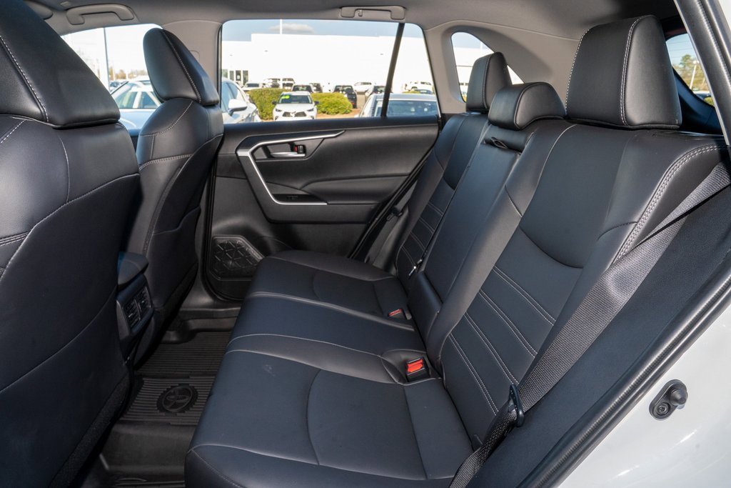 Certified 2025 Toyota RAV4 XLE Premium image 8