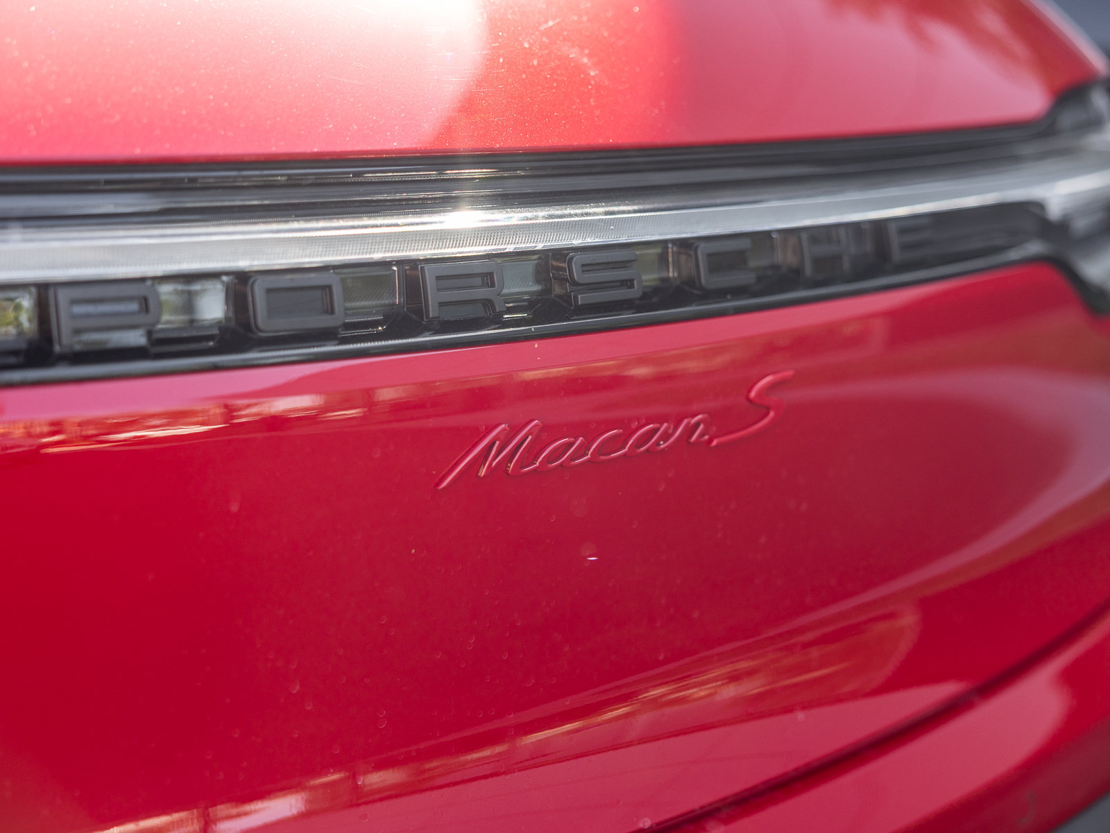 Certified 2026 Porsche Macan S AWD/4WD image 28