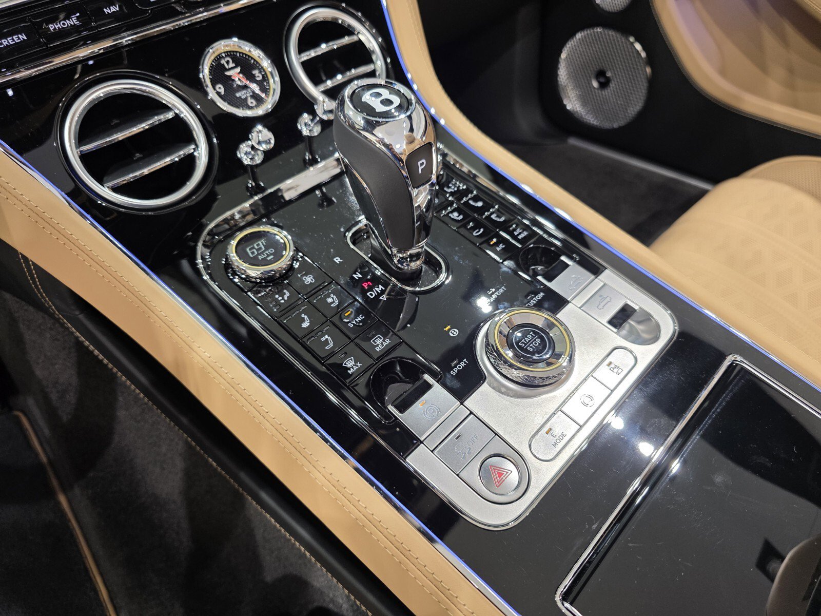 Used 2025 Bentley Continental GT Speed image 16