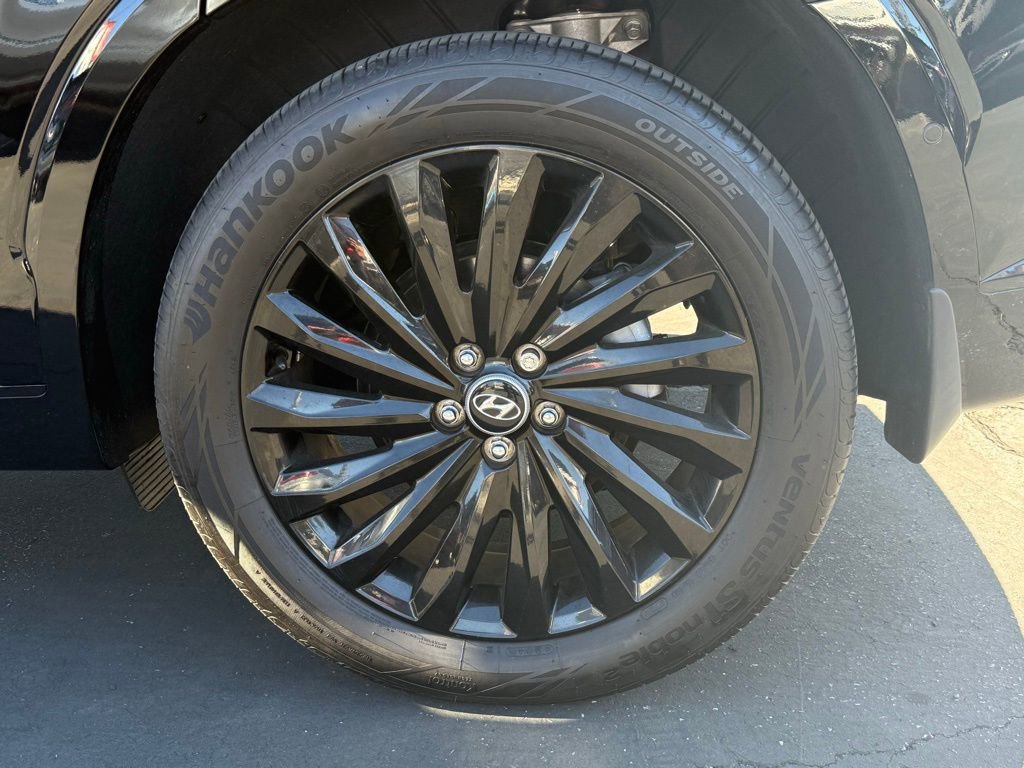 Used 2025 Hyundai Palisade Calligraphy image 12