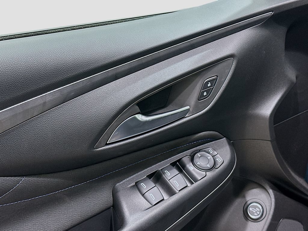 New 2026 Buick Envista Sport Touring w/ Convenience I Package FWD image 17