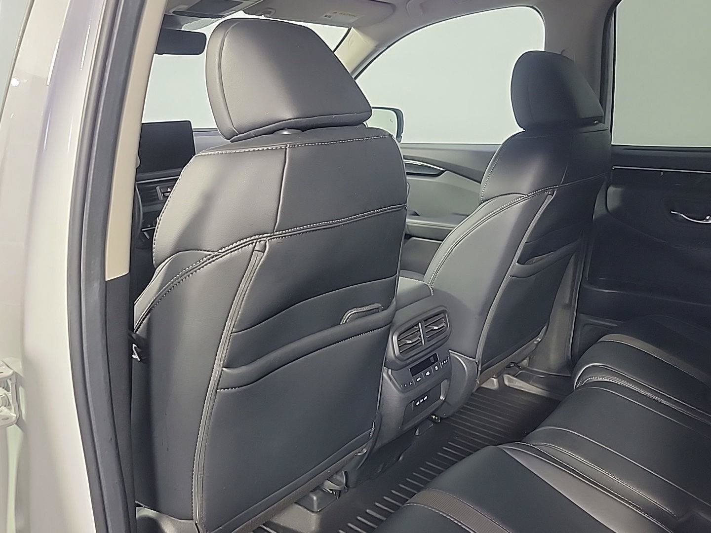 Certified 2025 Honda Pilot EX-L image 19