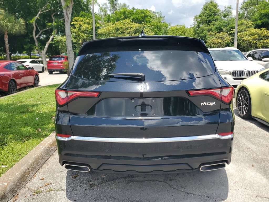 Used 2023 Acura MDX FWD w/ Technology Package image 6