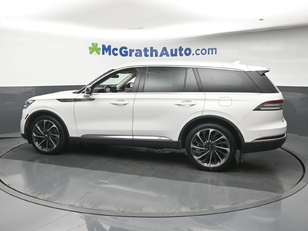 Used 2020 Lincoln Aviator Reserve w/ Equipment Group 202A AWD/4WD image 26