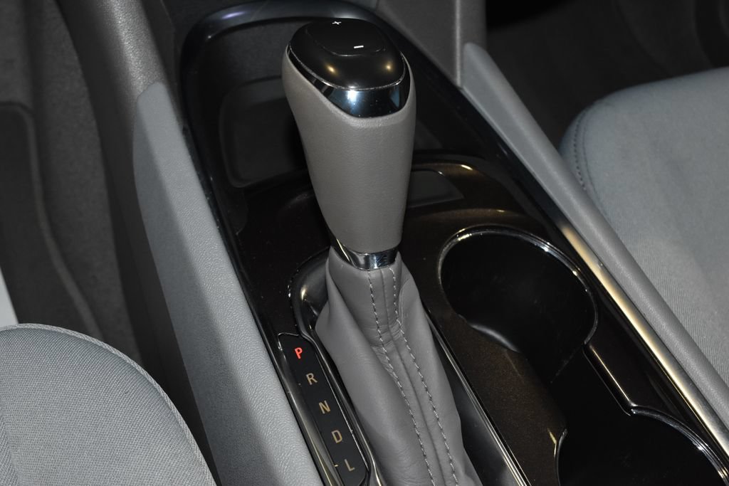 Used 2020 Chevrolet Malibu LT FWD image 14