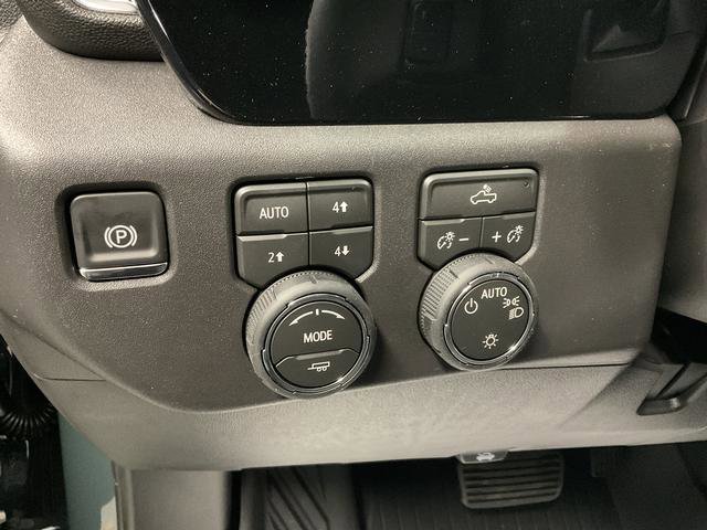 New 2026 Chevrolet Silverado 1500 LT image 18