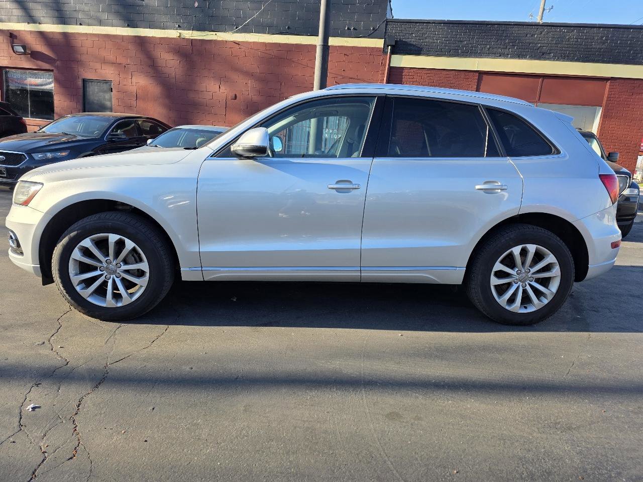 Used 2013 Audi Q5 2.0T Premium Plus image 2